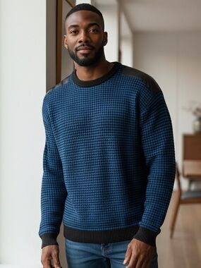 Vintage Men's Textured Blue Crewneck Sweater with Leather Shoulders